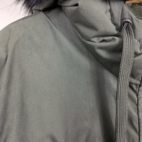 Old Navy Parka Jacket XXL Womens Faux Fur Hood Drawstring Waist Winter Coat - Picture 10 of 13